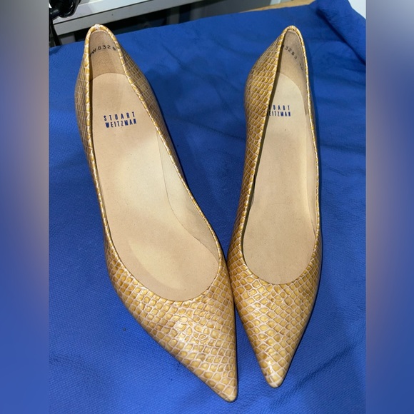 Snake print heels - Picture 3 of 3